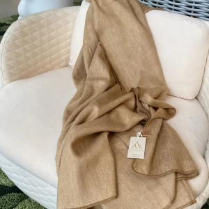 Beige Blanket 1