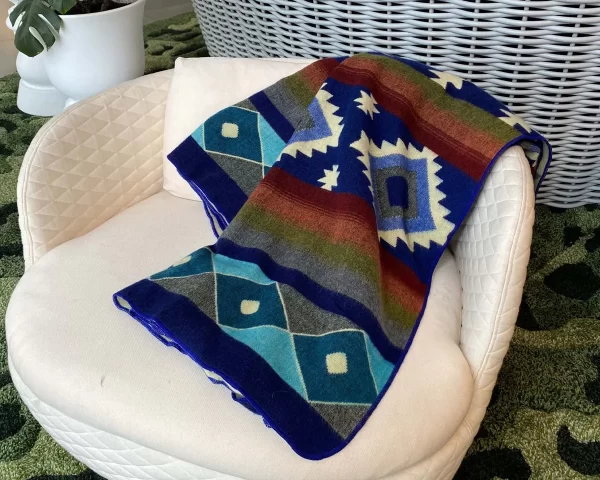 Blue Geometic Blanket 1