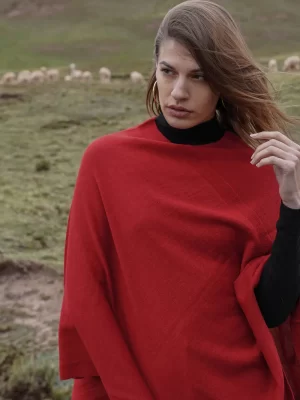 Cape   Red   100_ baby alpaca 3