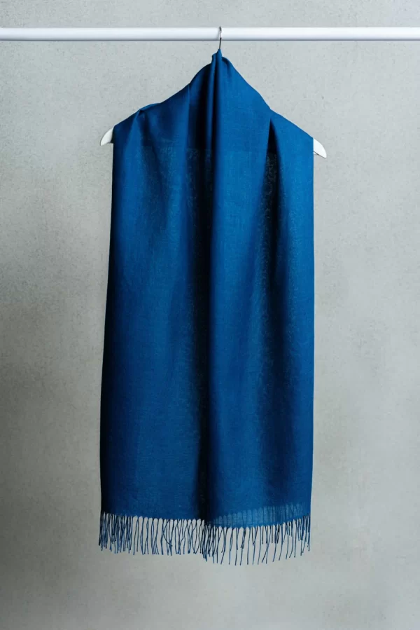Shawl   Blue   70_ baby alpaca 30_ silk 1