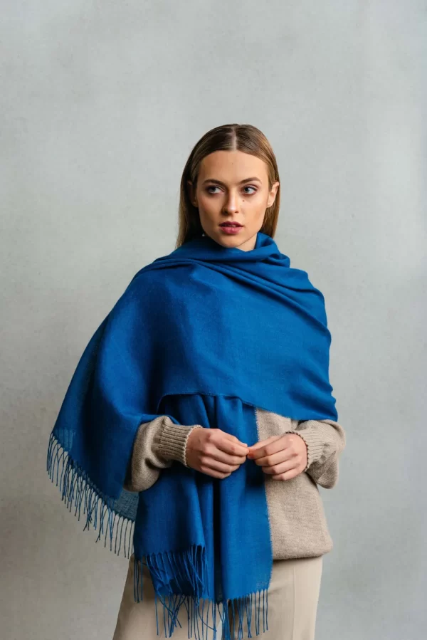 Shawl   Blue   70_ baby alpaca 30_ silk 2
