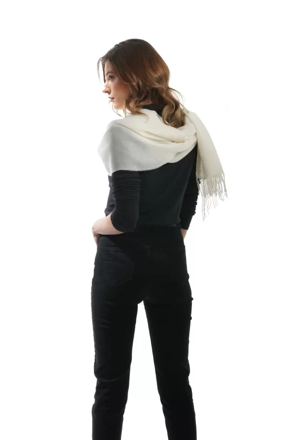 Slim scarf   pearl   100_ baby alpaca 1