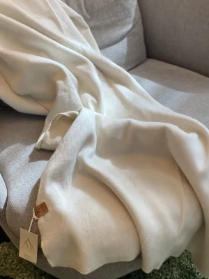 White Blanket jpg