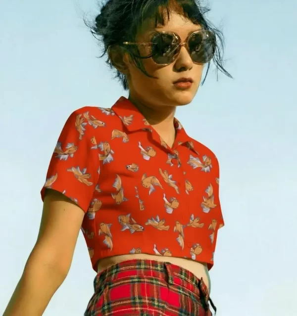 Yellow fish crop blouse - Imagen 2