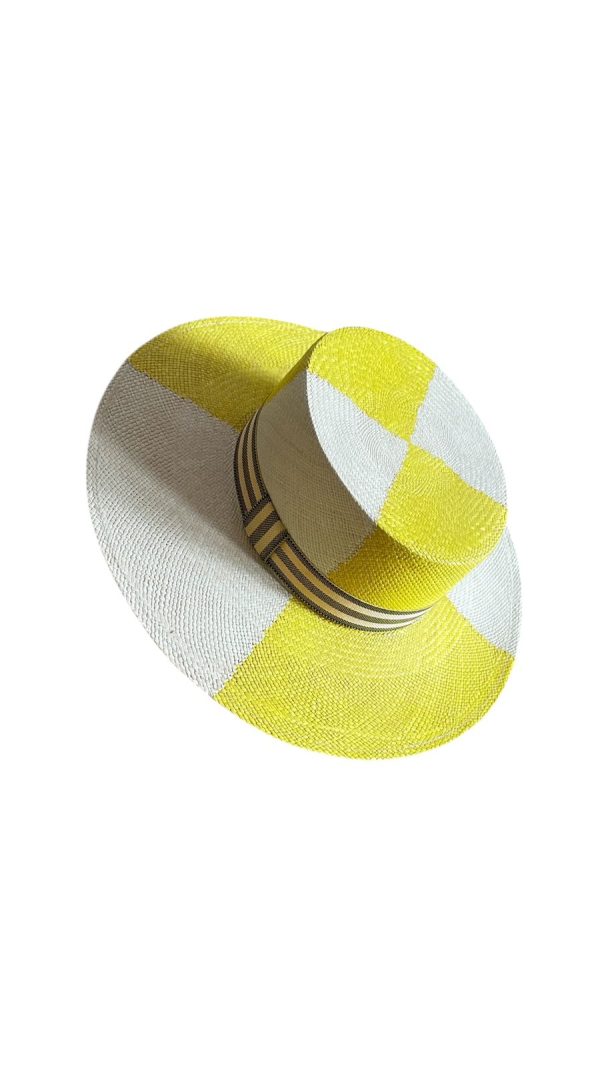 Geometric two-color pattern